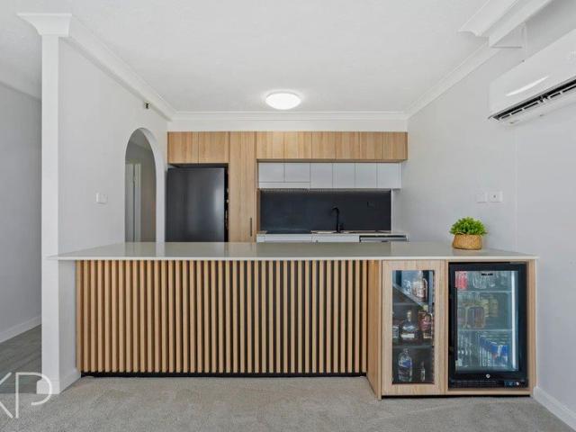 Apartment for rent in Surfers Paradise, Gold Coast City