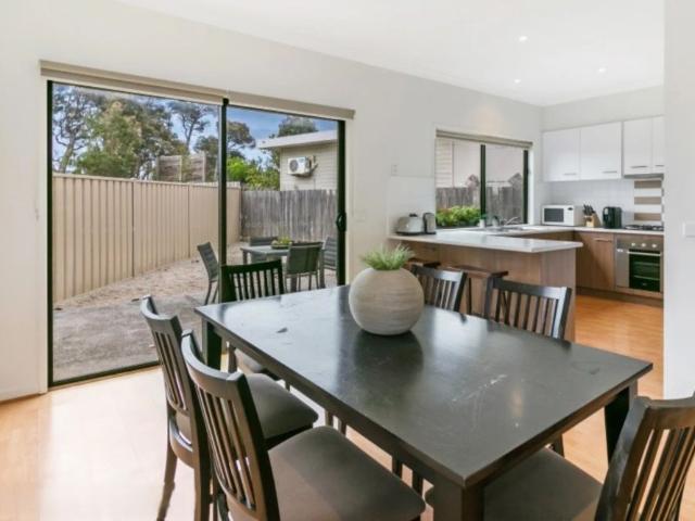 Townhouse for rent in Camerons Creek, Victoria