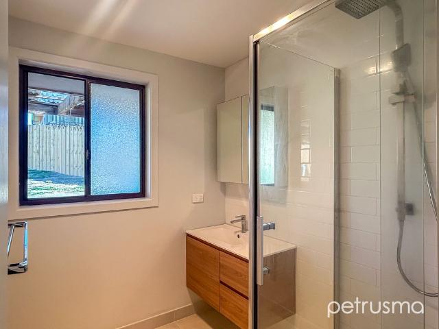 House for rent in South Arm, Tasmania