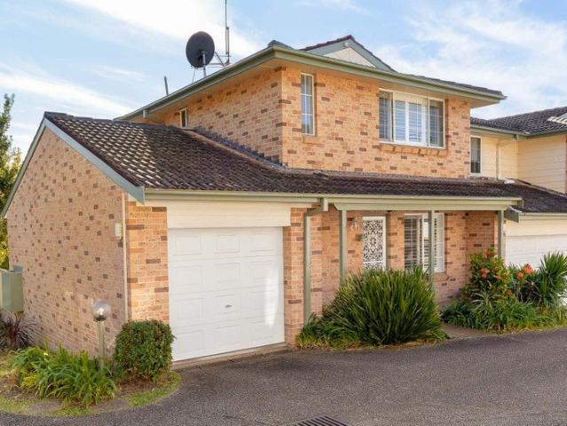 Townhouse for sale in Wollongong West, New South Wales