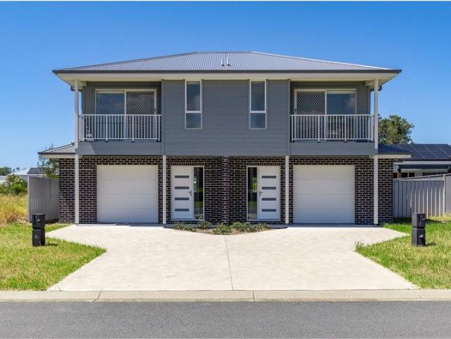 Townhouse for sale in Diamond Beach, New South Wales