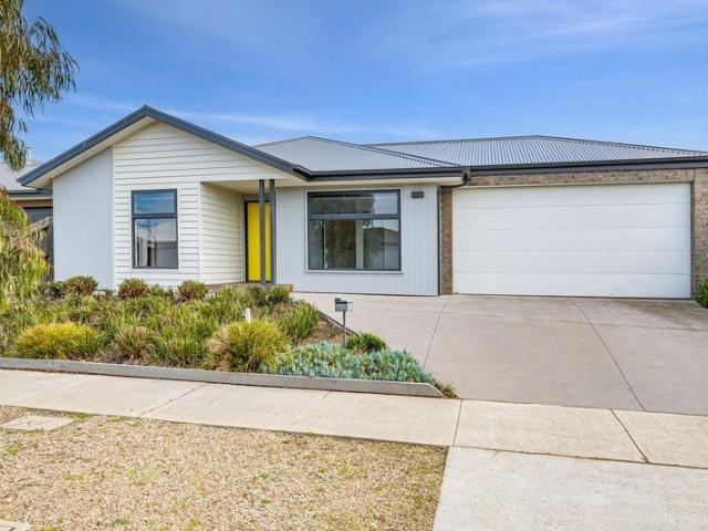 House for sale in St Leonards, Victoria