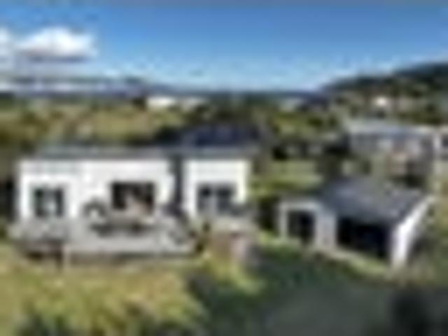 House for sale in Mahia
