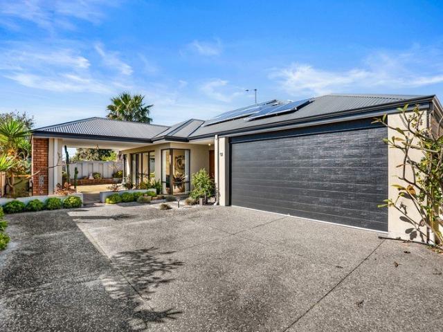 House for sale in Shoalwater, Western Australia