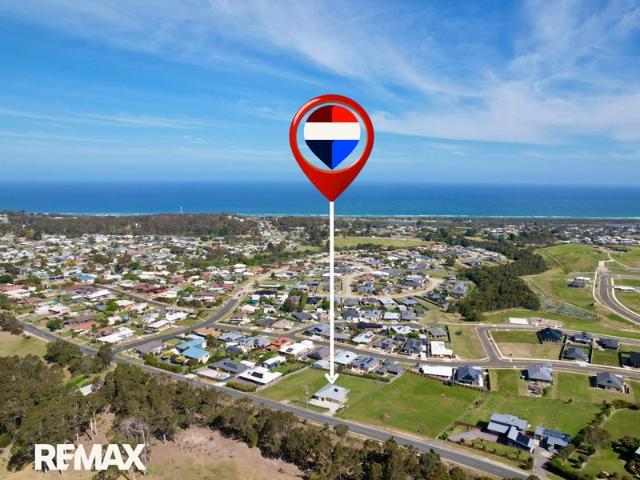 House for sale in Lakes Entrance, Victoria