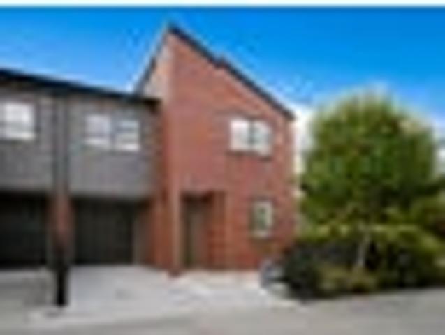 House for sale in Paremoremo
