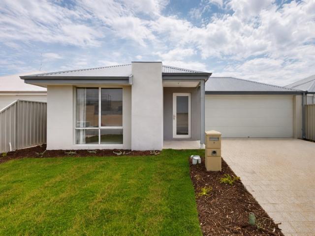 House for sale in Alkimos, Western Australia