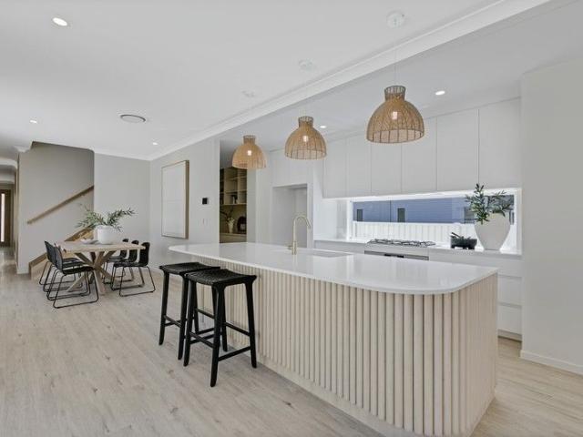 Cottage for sale in Kings Creek, Queensland