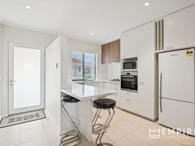 Villa for sale in Spearwood, Western Australia