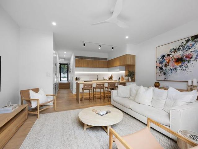Townhouse for rent in Noosa Heads, Queensland