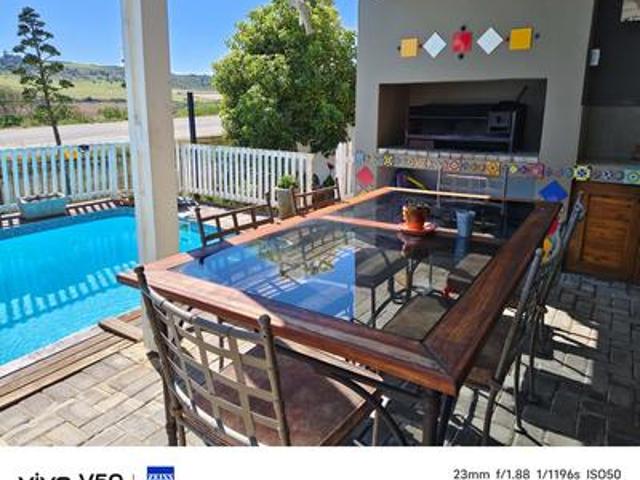 Townhouse for sale in Groot Brak Rivier, Western Cape