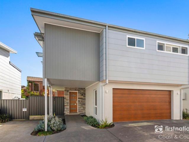 Townhouse for rent in Shoalhaven Heads, New South Wales