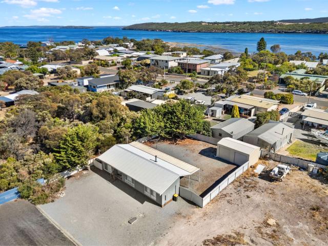 House for sale in Coffin Bay, South Australia