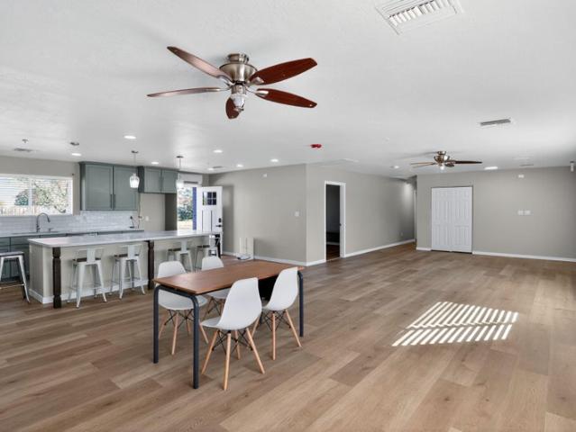 Room for rent in Laveen, Arizona