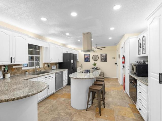 Room for rent in Florida
