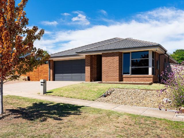 House for sale in Mckenzie Hill, Victoria