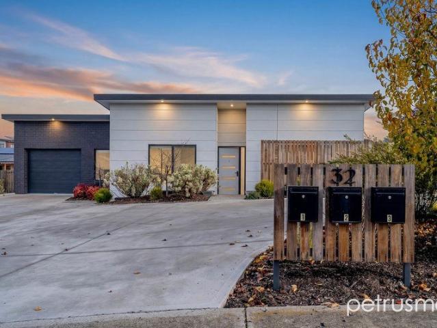 Apartment for sale in Hobart, Tasmania