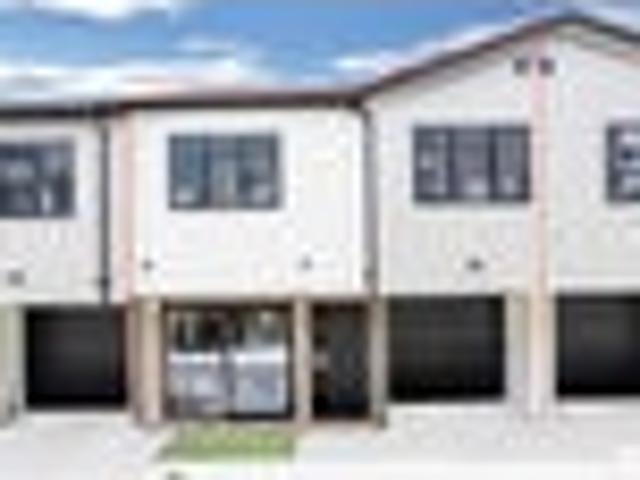 House for sale in Owhata, Oroua County