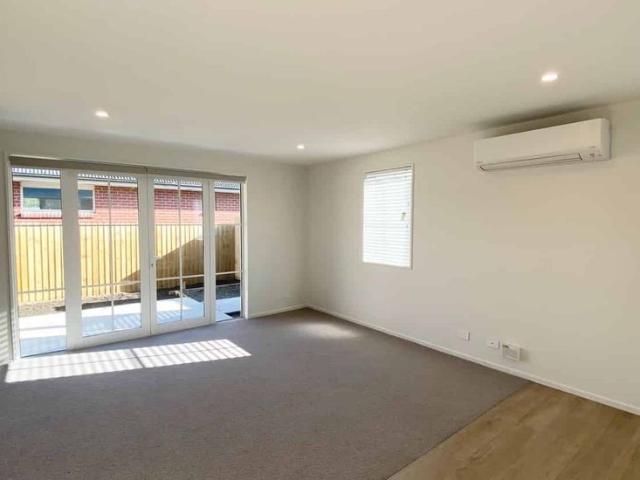 Townhouse for rent in Canterbury
