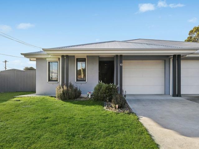 Apartment for sale in South Bowenfels, New South Wales