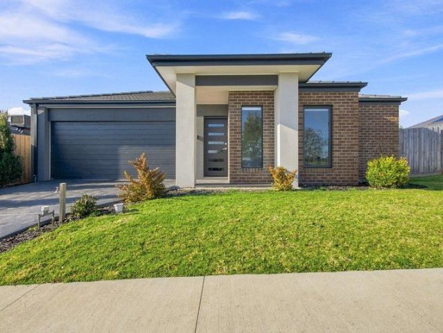 House for sale in Churchill, Victoria