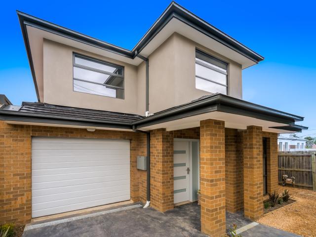 House for rent in Box Hill North