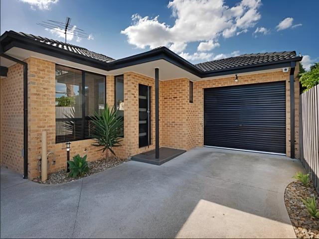 House for rent in Ruthven, Melbourne