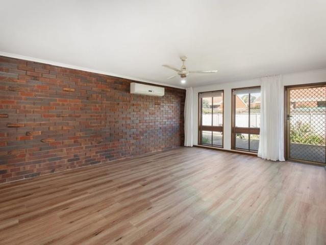 Townhouse for rent in East Albury, Albury