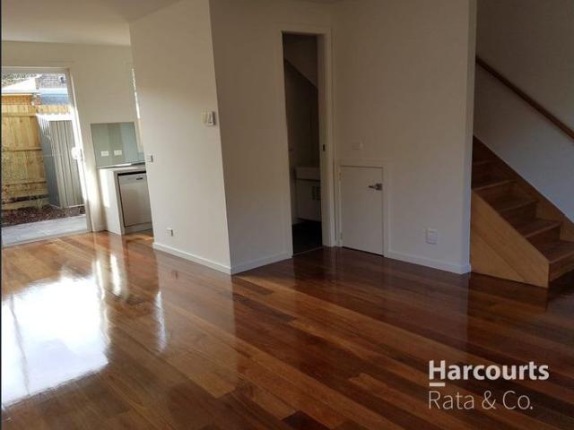 Townhouse for rent in Camerons Creek, Victoria