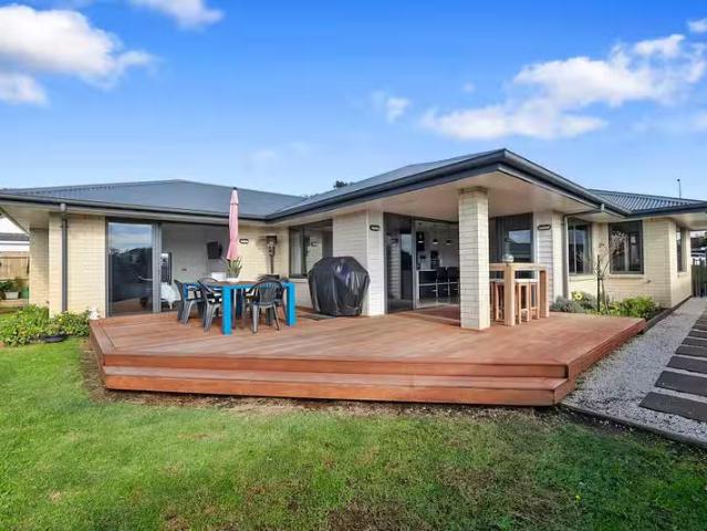 House for sale in Matata, Wellington