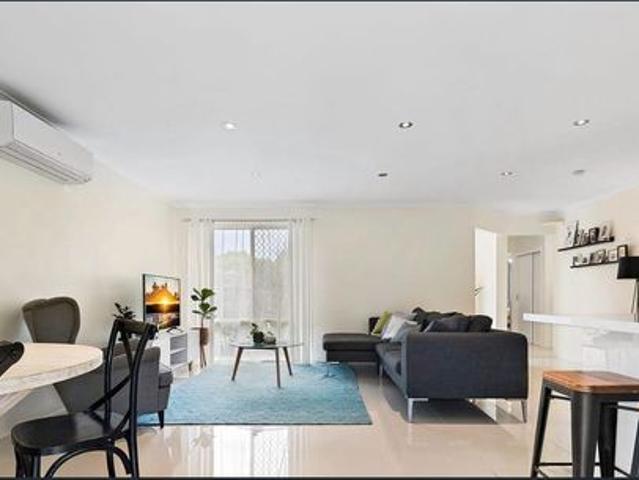 House for rent in Hillcrest, Greater Brisbane