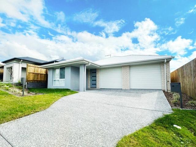 Duplex for rent in Ormeau Hills, Gold Coast City