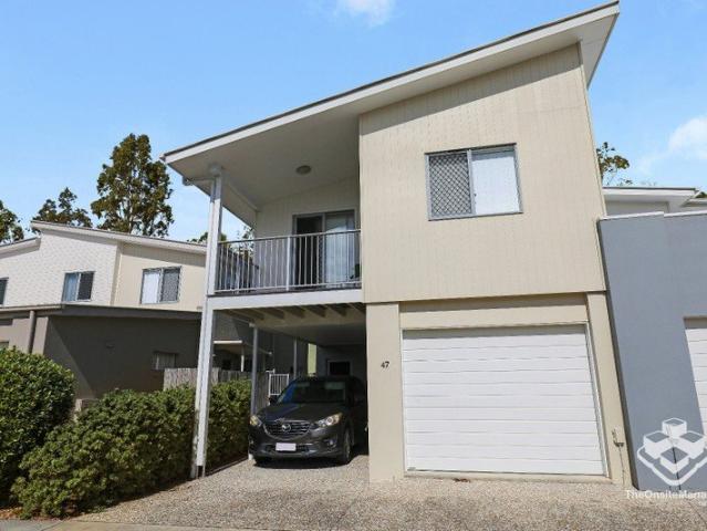 Townhouse for sale in Kings Creek, Queensland