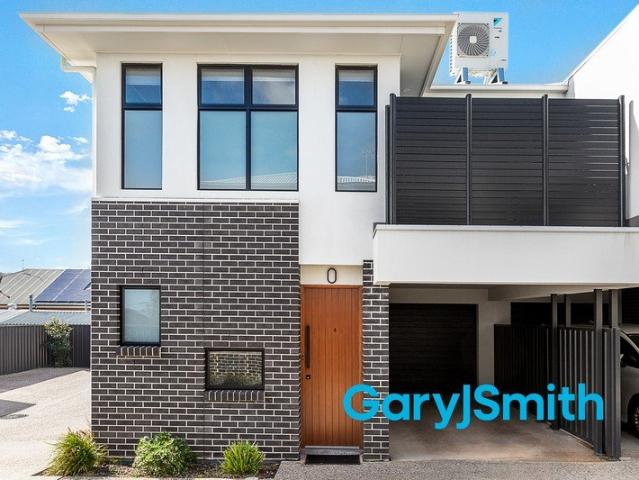 Townhouse for rent in Horseshoe Creek, South Australia