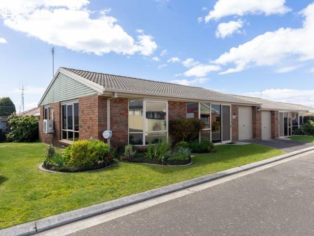 Apartment for sale in Devonport, Tasmania