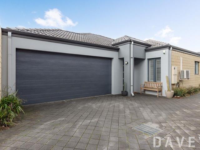 Villa for sale in Stirling, Western Australia