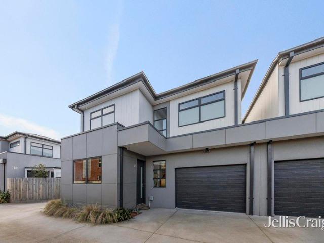 Townhouse for sale in Camerons Creek, Victoria