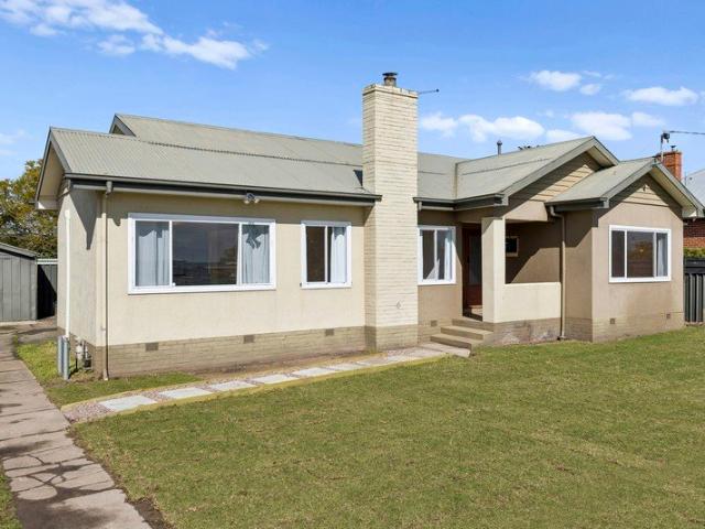 House for rent in Colac, Victoria