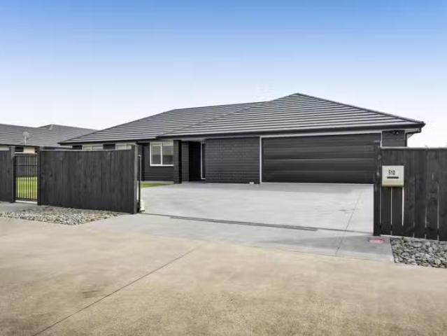 House for sale in Taranaki