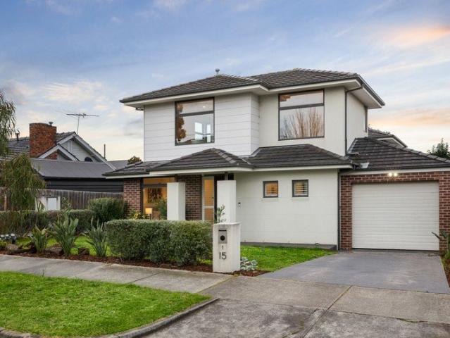 Townhouse for sale in Camerons Creek, Victoria