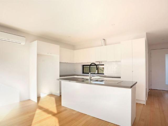 Townhouse for rent in Camerons Creek, Victoria