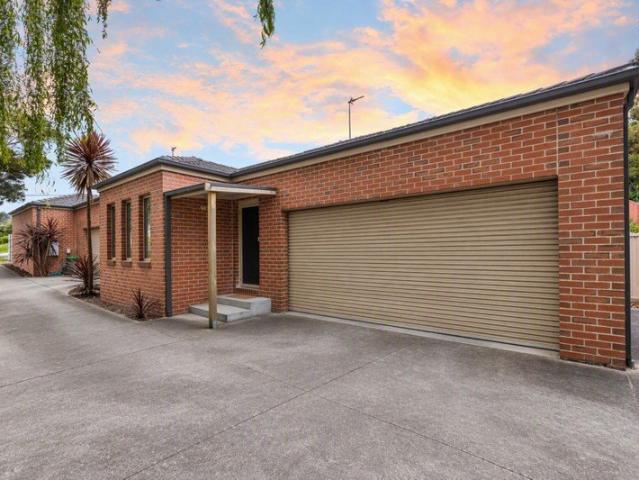 House for sale in Golden Point, Ballarat