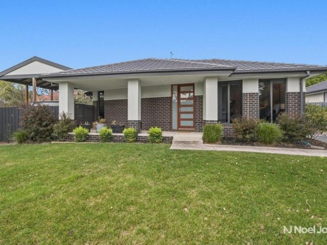 House for rent in Croydon South, Melbourne