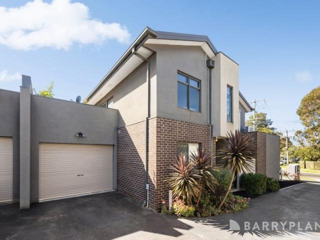Townhouse for sale in Camerons Creek, Victoria