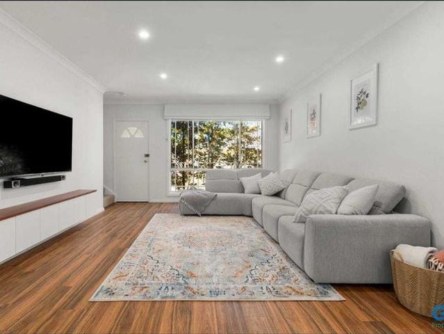 Townhouse for rent in Sutherland, New South Wales