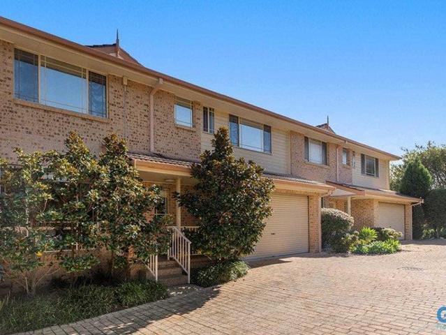 Townhouse for rent in Sutherland, New South Wales