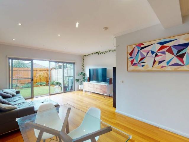 Townhouse for rent in Camerons Creek, Victoria
