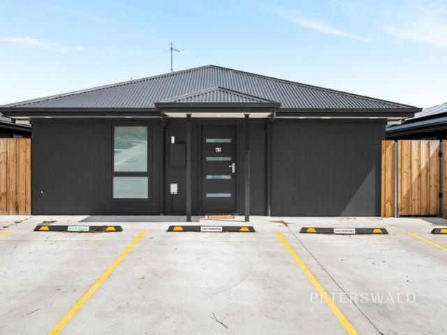 Villa for sale in Hobart, Tasmania