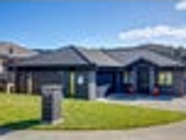 House for sale in Pauatahanui, Wellington