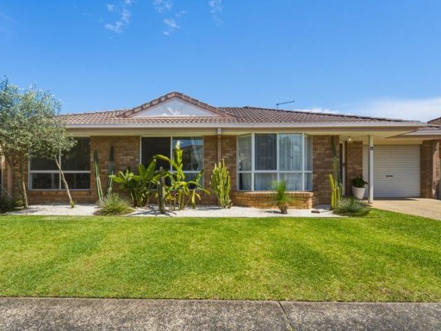 Apartment for sale in Banora Point, Tweed Shire Council